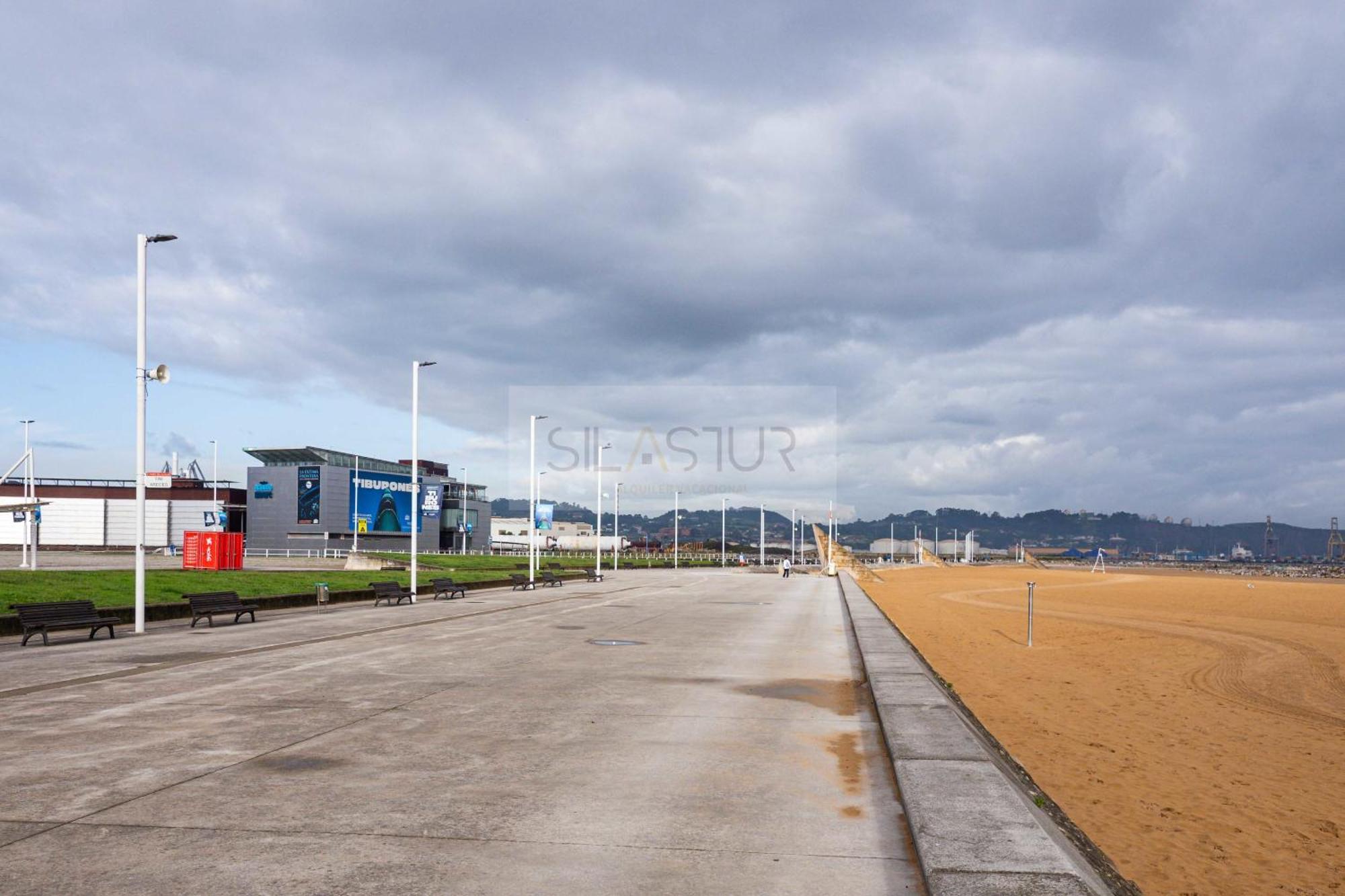 A Pie De Playa B By Silastur Хихон Экстерьер фото